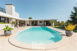 villa à la vente -   33360  LATRESNE, surface 240 m2 vente villa - UBI462073175